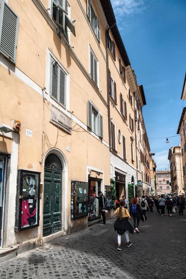 Appartamento Via Dei Baullari Rom Exterior foto